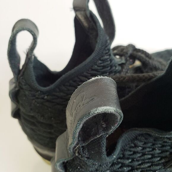 Nike CLEARANCE  Lebron 15 GS Black Sneakers 7Y or Wms 8.5 - Picture 7 of 10